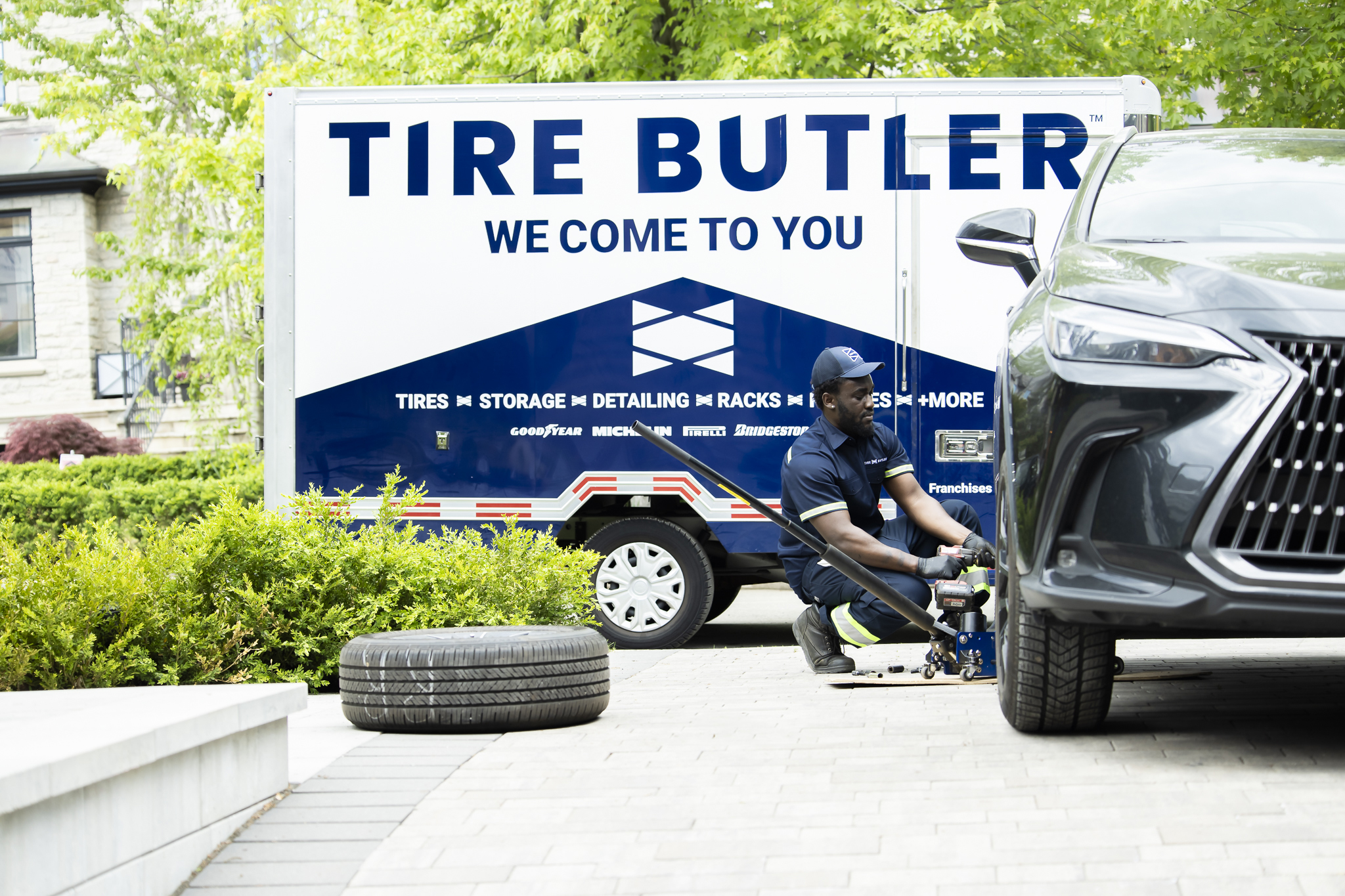 We source and suggest the best-in-class tires, ensuring you always drive away with high-quality, highly safe tires, based on your vehicle specifications.